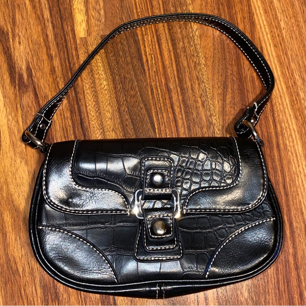 Tommy Hilfiger Black Croc-Embossed Leather Purse